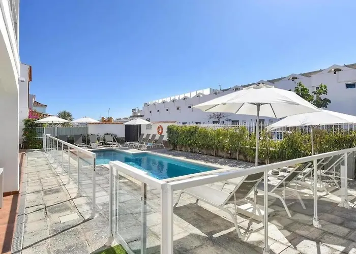 Residencial Las Casas